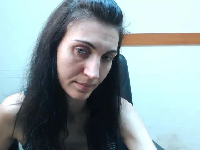 Live sex webcam photo for Miss_Vivian #252786060