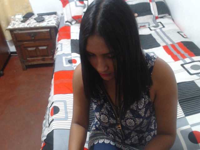 Live sex webcam photo for lola-sax #241029856