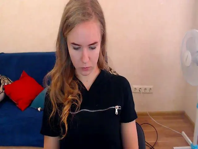 Live sex webcam photo for Limana_xo #261187789