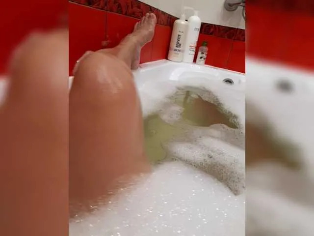 Live sex webcam photo for albinainsti #241422128