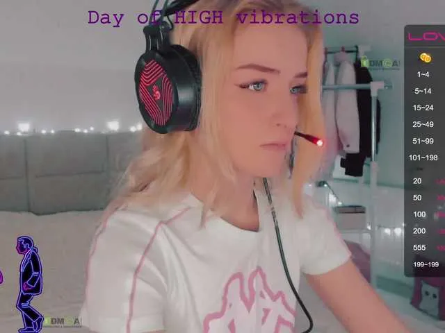 Live sex webcam photo for Night-Breeze #240897361