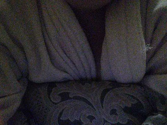 Live sex webcam photo for volturi66- #241251463
