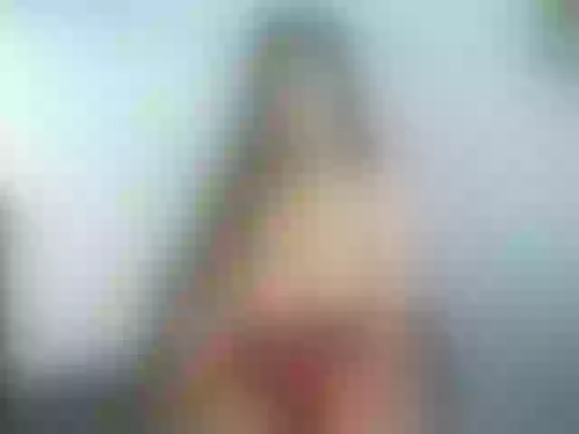 Live sex webcam photo for DollErotic69 #264614855