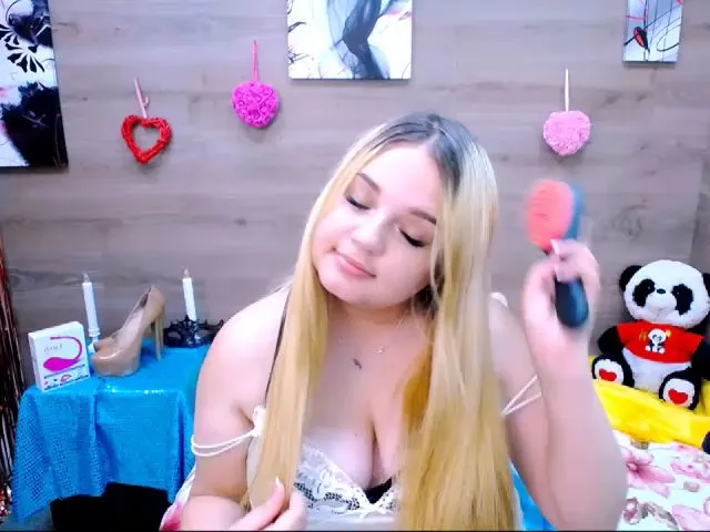 Live sex webcam photo for Cheryl_Sky #256001303