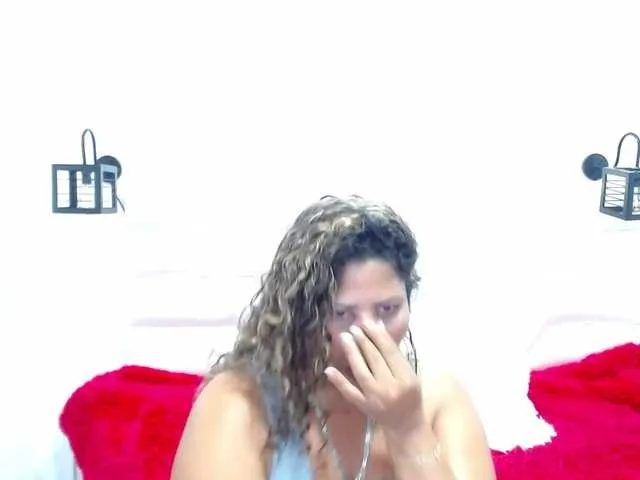 Live sex webcam photo for Brenda-star #253865030