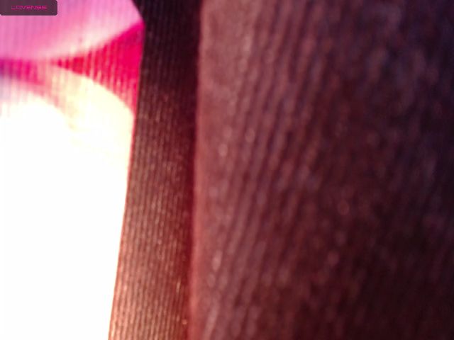 Live sex webcam photo for Aida_Ramos #256395791