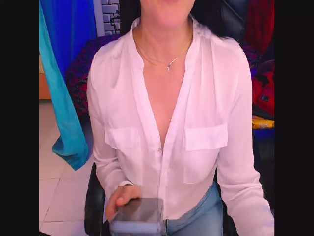 Live sex webcam photo for Sashabreck #287859811