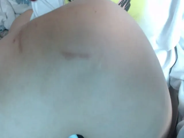 Live sex webcam photo for PolishGirl23 #252404374
