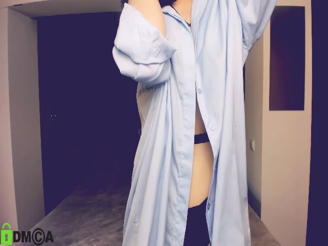 Live sex webcam photo for VellaB #254414369