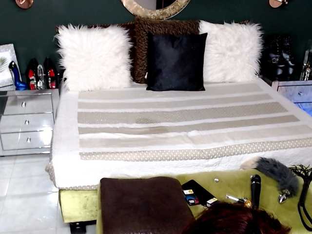 Live sex webcam photo for MadikeyHappy #241193013