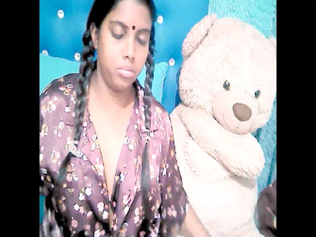 Live sex webcam photo for Indianpride #263906582