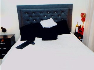 Live sex webcam photo for MaryJames #240588334