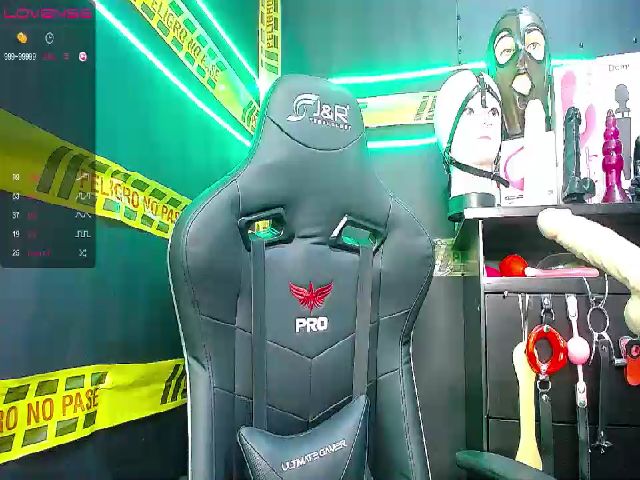 Live sex webcam photo for Rubi_slave #252400172