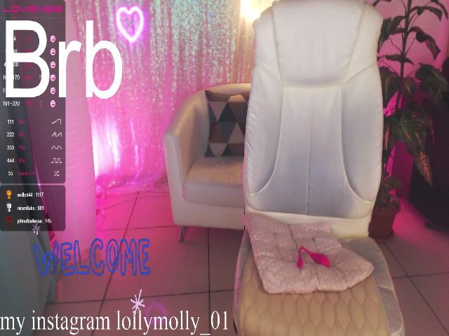 Live sex webcam photo for MollyLoo #264991352