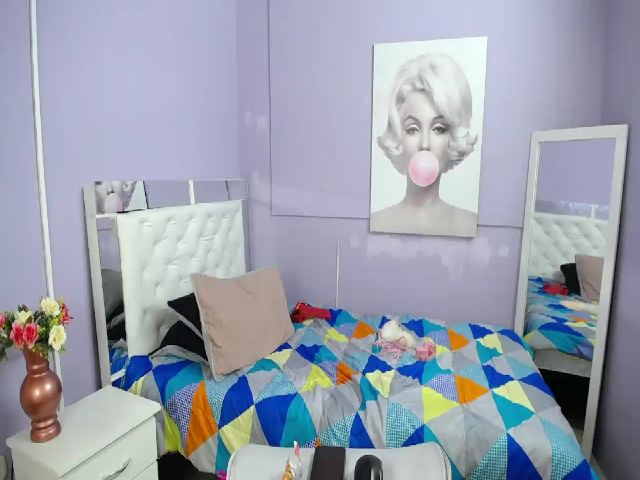 Live sex webcam photo for Martina_ferer #254276578