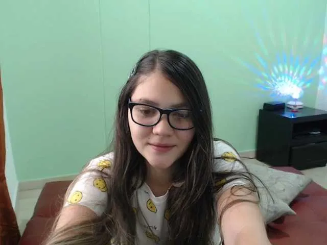 Live sex webcam photo for hanna-queen21 #254561355