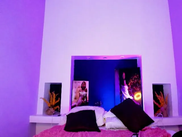 Live sex webcam photo for Channelsmalls #257838694