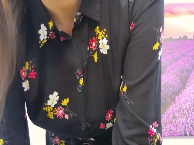 Live sex webcam photo for MaraW #256319270