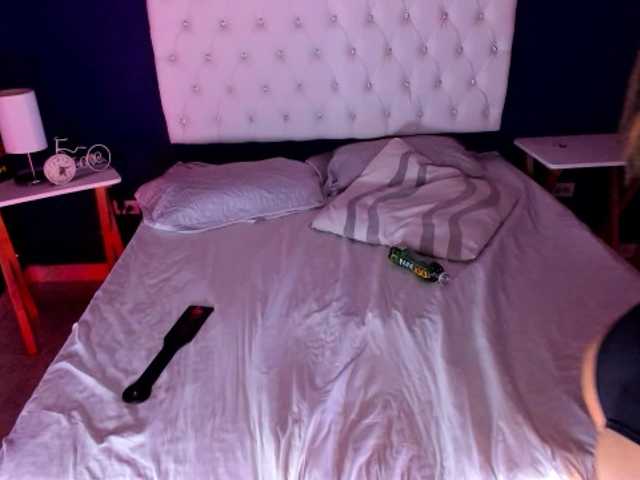 Live sex webcam photo for AnaisGarcia #240991895