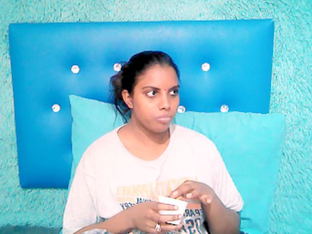 Live sex webcam photo for Indianpride #258528840