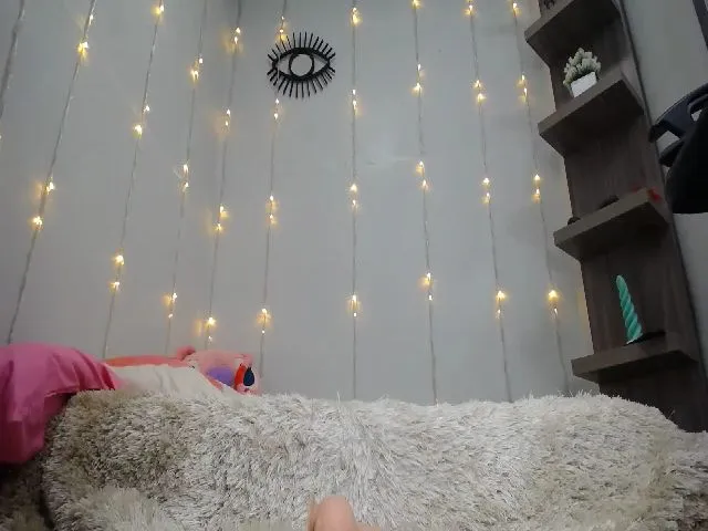 Live sex webcam photo for ETHANJARA #263374017