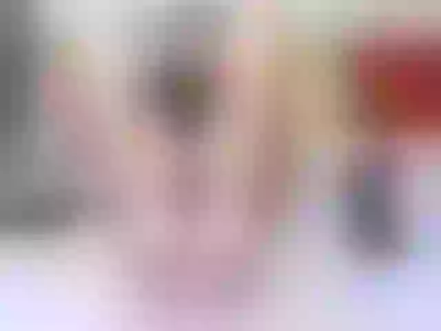 Live sex webcam photo for Vikibru #262393056