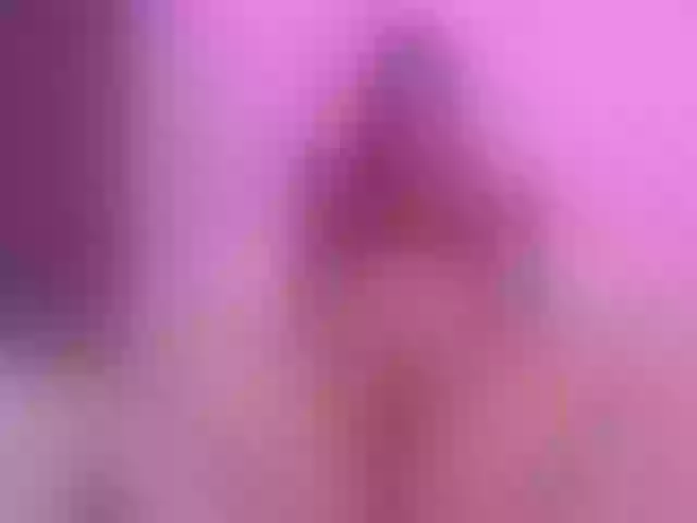 Live sex webcam photo for Sharlotte_e #261626476