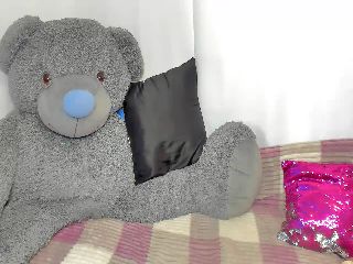 Live sex webcam photo for HelenWell #251914652