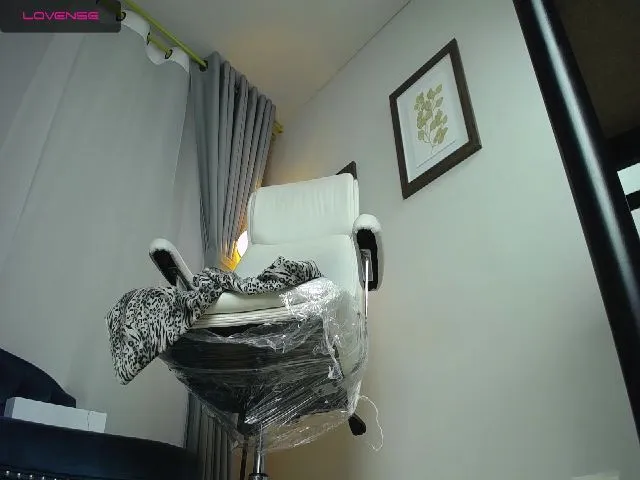 Live sex webcam photo for Ashley_leon_ #259310074