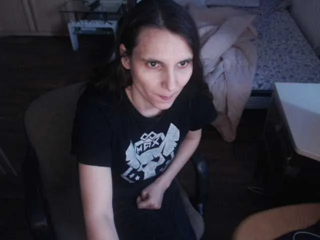 Live sex webcam photo for xostefanny #243342556