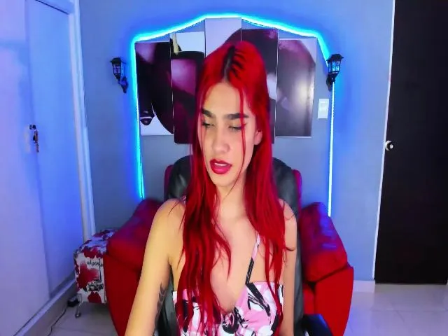 Live sex webcam photo for Anastasia_180 #254710092