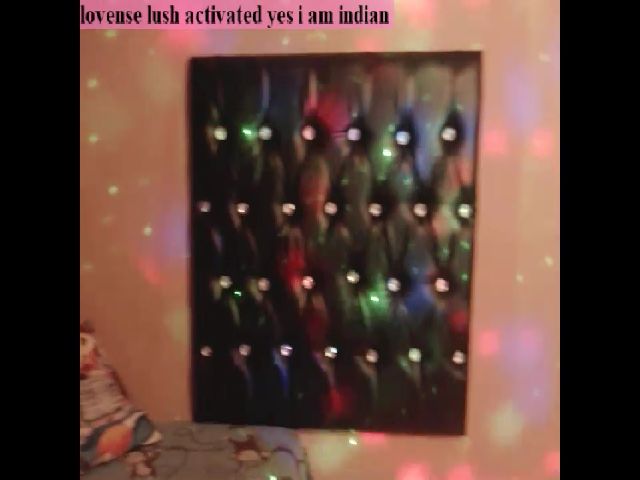 Live sex webcam photo for PARADISEQEEN #256114283