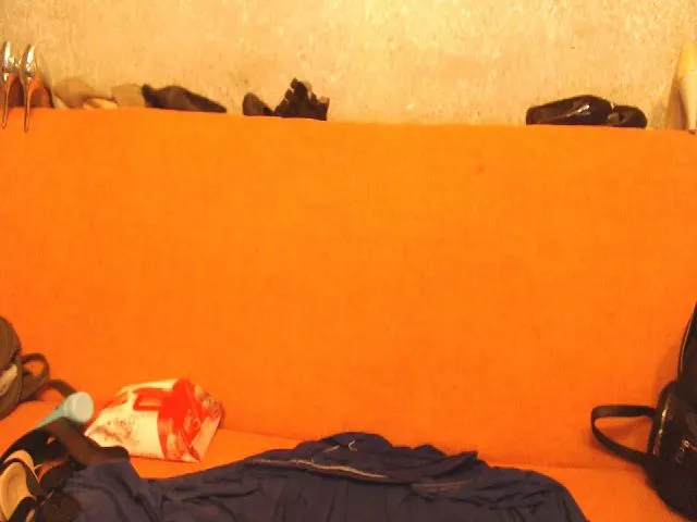 Live sex webcam photo for MissKennya #258785412