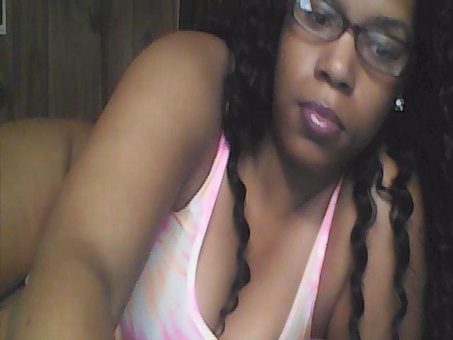 Live sex webcam photo for Pinkrackz100 #258009948