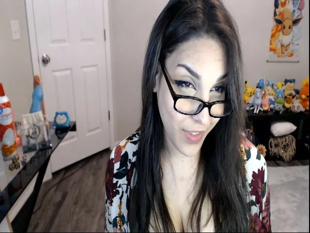 Live sex webcam photo for ThirstyCara #263488645