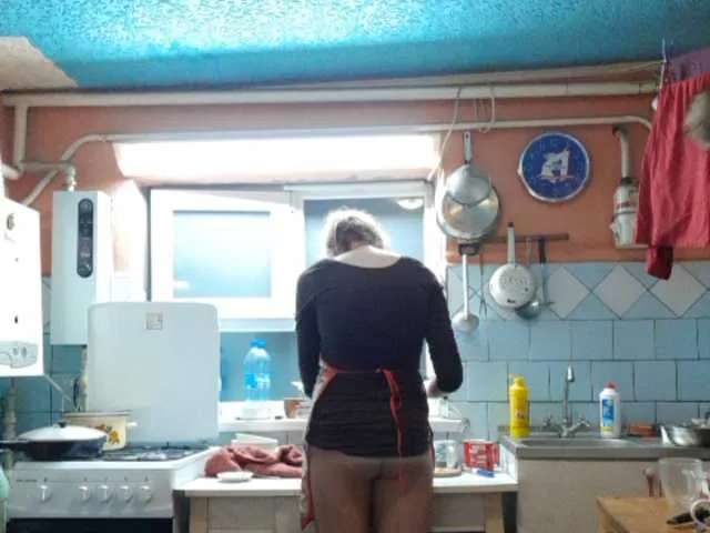 Live sex webcam photo for sweetrich #241239207