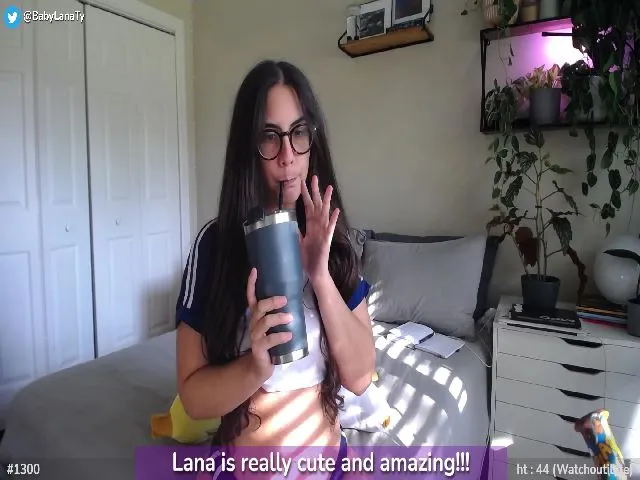 Live sex webcam photo for LanaTy #256070792