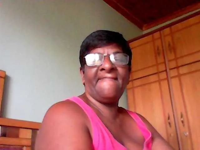 Live sex webcam photo for asianleanne #241097609