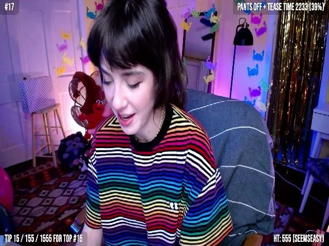 Live sex webcam photo for Yarrow #253986558