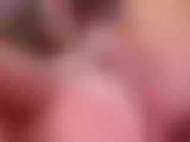 Live sex webcam photo for JenniferLuvv #255276359
