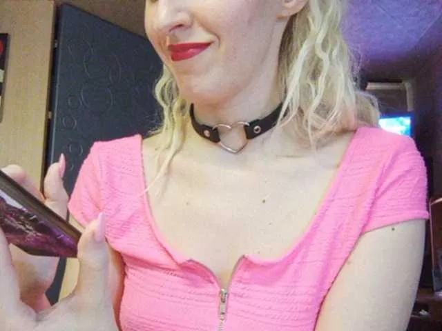 Live sex webcam photo for VIPGERL99 #241306637