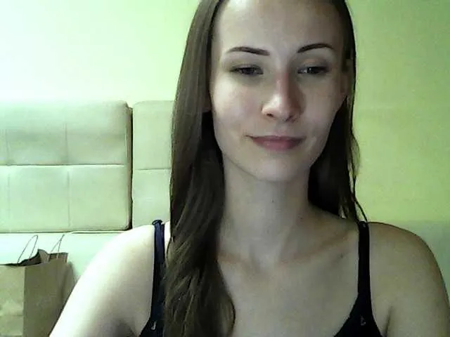 Live sex webcam photo for Iskussnica #243486935