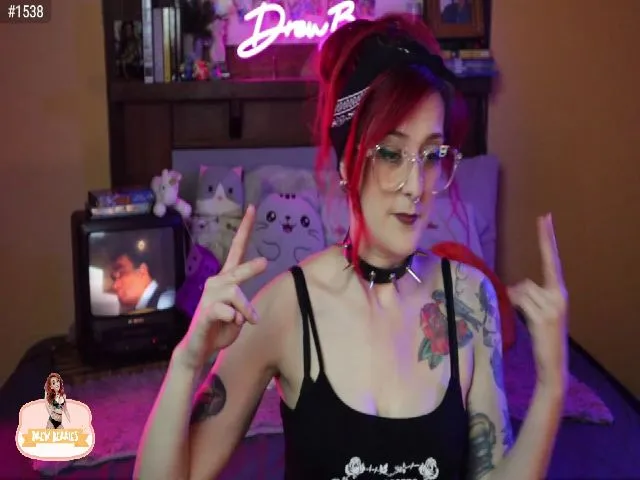 Live sex webcam photo for DrewBerries #259640930