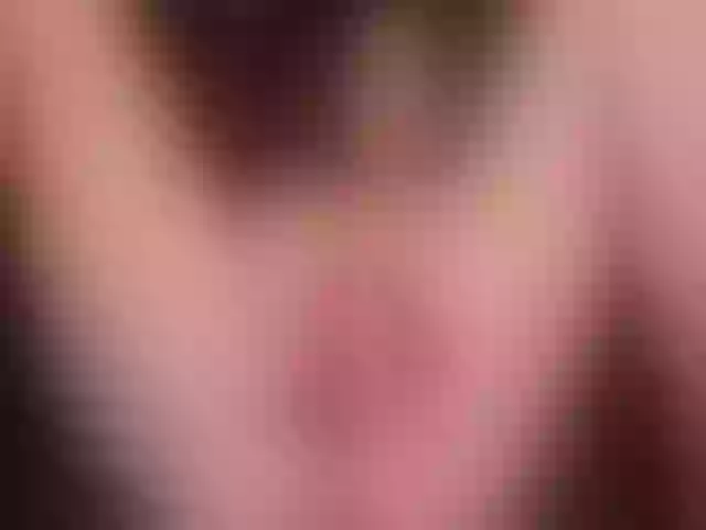 Live sex webcam photo for JenniferLuvv #255910317