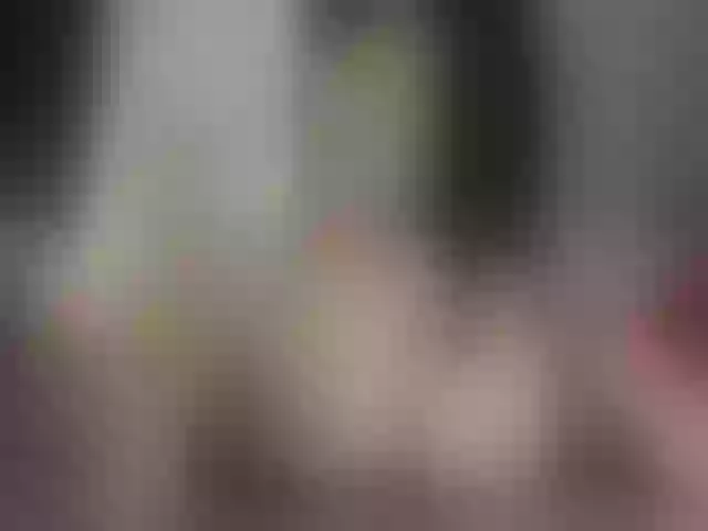 Live sex webcam photo for Msschloe_ #253185845