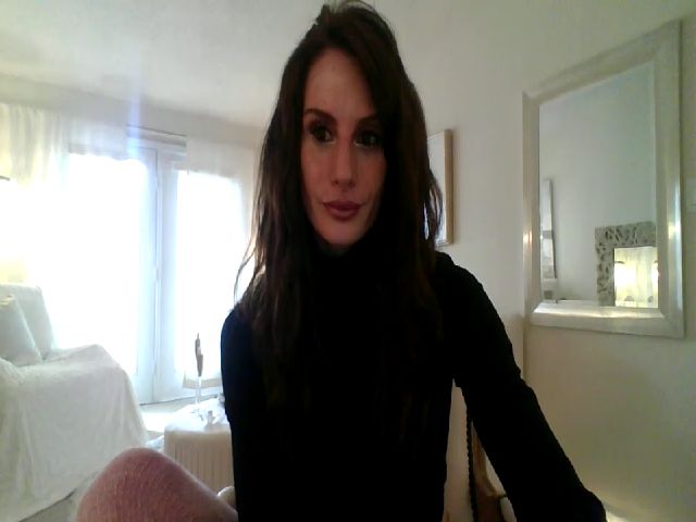 Live sex webcam photo for dancingrene_ #255418901