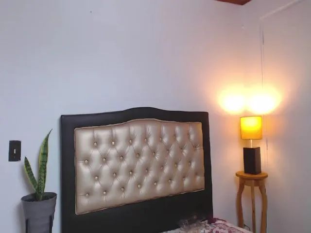 Live sex webcam photo for NyahMackenzie #258815177
