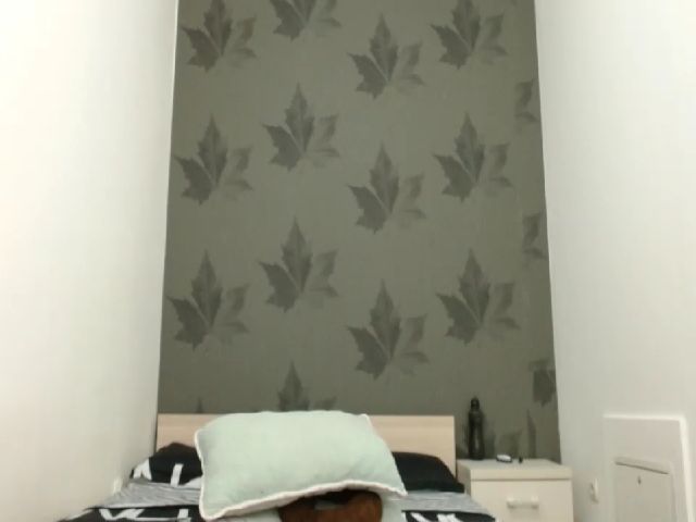 Live sex webcam photo for Charly_jo #255911133