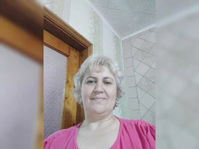 Live sex webcam photo for AngelaFamez #241340925