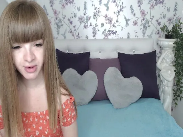 Live sex webcam photo for Ssexy_Kitty #253347272